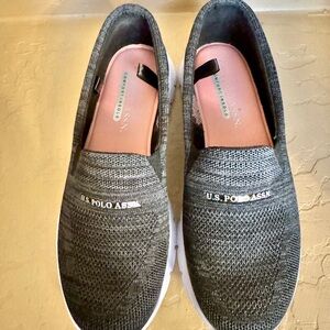 U.S. POLO ASSN new black shoes size 6